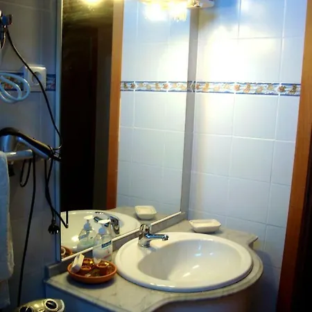Casa Do Quintal, Синфайнш