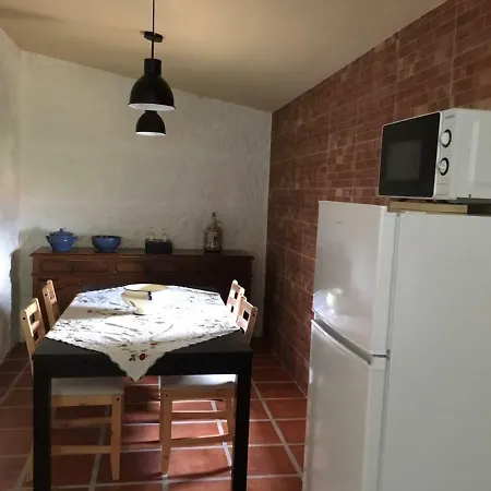 Casa Do Quintal, *